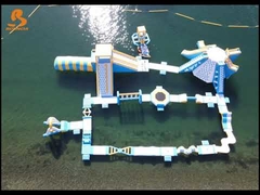 浮遊インフレータブルウォーターパークゲームウォーターパークフローティング0.9mm PVC