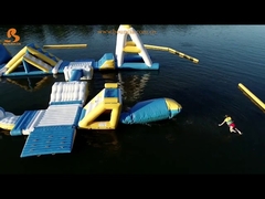 インフレータブルウォータージャンピングピロー フローティングPVCターポリン素材