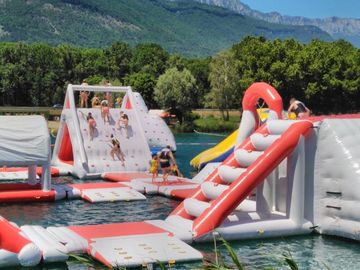 France Inflatable Commercial Water Park / Lake Inflatable Water Games Park